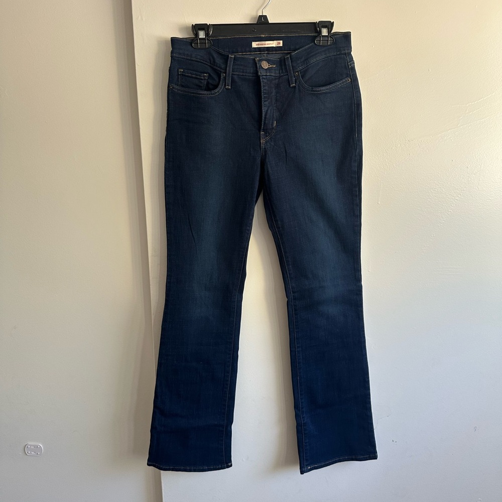 Levi’s Stretch Bootcut Jeans in Dark Blue Wash